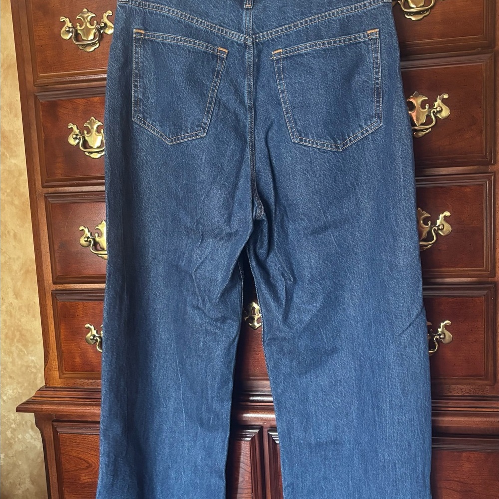 High Rise Loose Jeans - Picture 5 of 5